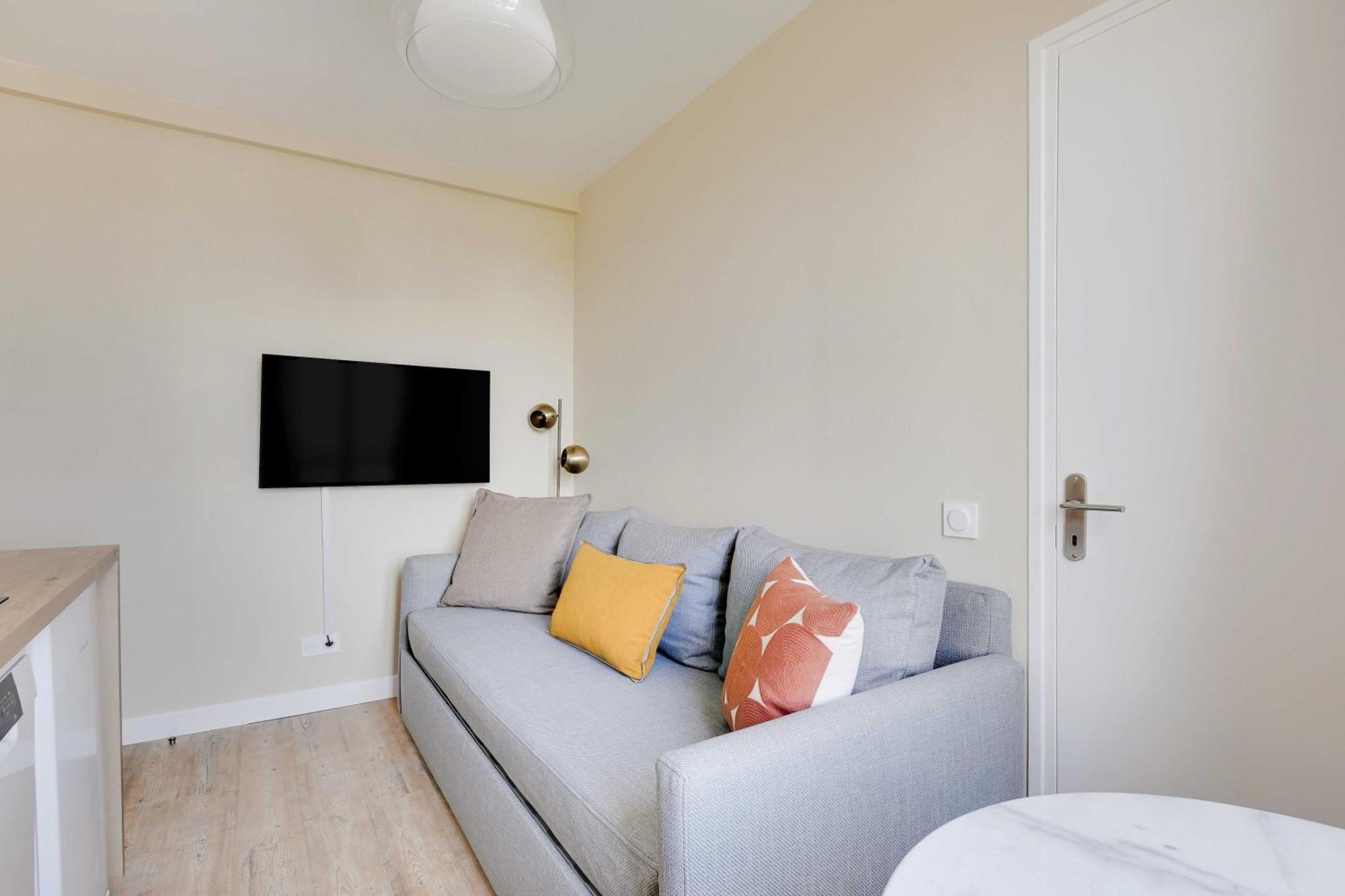 Cosy Apartment - 1Bdr For 3P - อีวรี-ซูร์-แซ็น ภายนอก รูปภาพ